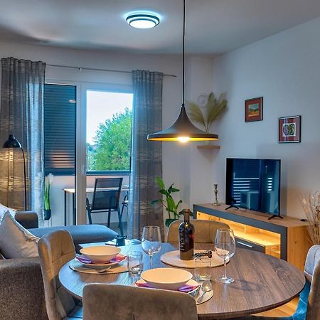 Art Apartment Monvidal Póla Kültér fotó