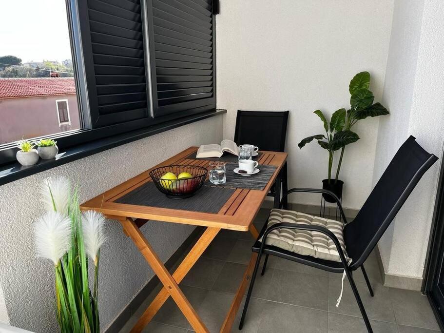 Art Apartment Monvidal Póla Kültér fotó